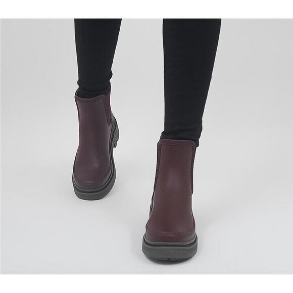 Hunter Refined Stitch Chelsea Wellies Boots - US 7/EU 38 - Picture 3 of 8